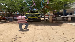 بالصور- حريق مفاجئ بمدرسة في سوهاج يوقف الامتحانات ويستدعي إخلاء الطلاب