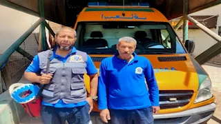 رعشة يد أهدتها الحياة.. يقظة مسعفين تنقذ سيدة من الغرق في الشرقية