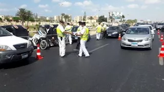 الداخلية تسحب 935 رخصة بسبب عدم تركيب الملصق الإلكتروني