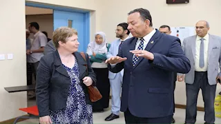 وفد جامعة نوتنجهام يشيد بالمستوى الأكاديمي بجامعة المنصورة الجديدة