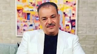 بعد شطب عضوية سلاف فواخرجي.. سحب الثقة من نقيب الفنانين السوريين