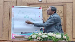 محافظ قنا يضع أولويات المرحلة المقبلة لرؤساء المدن: منع البناء المخالف وإزالة التعديات -صور