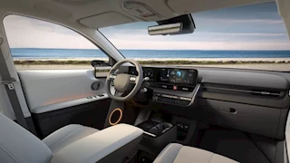 بسبب 100 دولار.. عمال شركة هيونداي الكورية يصوتون على إضراب عن العمل