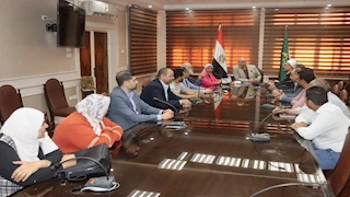 محافظ القليوبية يلتقي المشرفين الفائزين في بعثة حج الجمعيات: ادعوا لمصر 