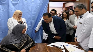 صور.. رئيس الوزراء يتفقد مركز أورام طنطا القديم