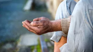 ضبط 10 متسولين في العجوزة.. بينهم أطفال