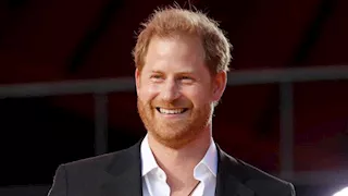 10 صور تكشف أسرار حياة الأمير هاري بعد تبرعه لأطفال غزة وأوكرانيا