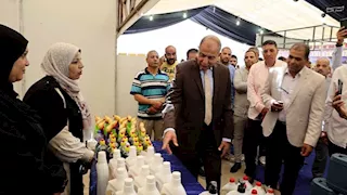 تخفيضات 40%.. محافظ المنيا يفتتح سوق اليوم الواحد استعدادًا لعيد الأضحى