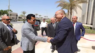 وزيرا العمل والشباب يبحثان التعاون في التوظيف والتدريب المهني