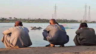 العثور على جثمان سيدة ضحية التروسيكل الغارق بأسيوط بعد 40 ساعة بحث