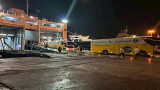 بالصور- عودة أول فوج من حجاج البر بعد أداء الفريضة بالأراضي المقدسة