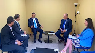 وزير الزراعة يبحث مع مفوض الاتحاد الأوروبي للثروة السمكية تعزيز التعاون