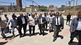 محافظ أسيوط يتفقد التشطيبات النهائية للسوق الحضري الجديد بالمجذوب - صور 