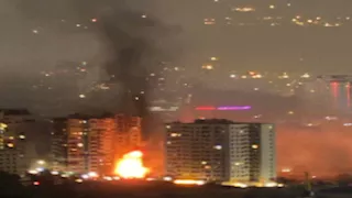 إيران تتوعد برد قاسٍ.. ونتنياهو يدعو الإسرائيليين لمرحلة طويلة في الملاجئ