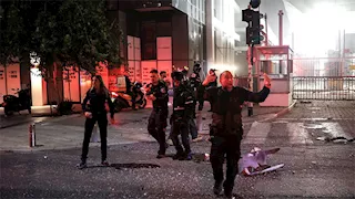 وكالة فارس: الصواريخ التي قصفت تل أبيب مزودة برؤوس حربية تصل لـ1.5 طن