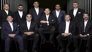 "اعتماد جون والمدرب الجديد".. اجتماع عاصف في الزمالك بحضور لبيب