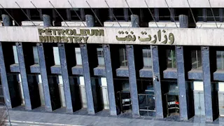 وزارة النفط الإيرانية: إخماد حريق في أعقاب ضربة إسرائيلية على حقل بارس الجنوبي للغاز