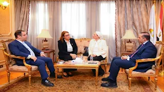 وزيرة البيئة: 1.2 مليار جنيه من تدوير قش الأرز في عام واحد
