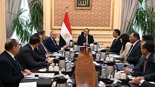 رئيس الوزراء يتابع تطوير منظومة الري لزراعة قصب السكر