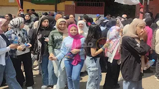 سعادة طلاب الفيوم بسهولة اللغة الأجنبية الثانية: "الصعب جاي"