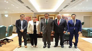 وزير الصحة يستقبل المنسق المقيم للأمم المتحدة والمدير الإقليمي لـ"الفاو" لبحث الخطط المستقبلية