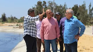 مسئولو "الإسكان" يتفقدون مشروعات دعم وتطوير البنية الأساسية ببرج العرب الجديدة