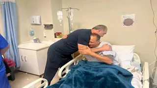 تعرض إعلامي لجلطة مفاجئة ونقله إلى المستشفى