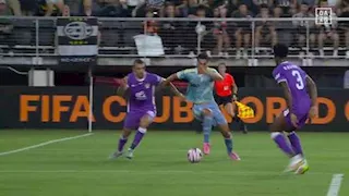 يوفنتوس يضرب العين برباعية  في الشوط الأول من كأس العالم للأندية 