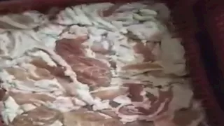 ضبط لحوم فاسدة في حملة تموينية ببني سويف 