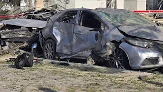 15 صورة ترصد حجم الدمار في بئر السبع بإسرائيل