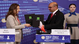 مذكرة تعاون بين قناة روسيا اليوم ووزارة الإعلام البحرينية بمنتدى بطرسبرج
