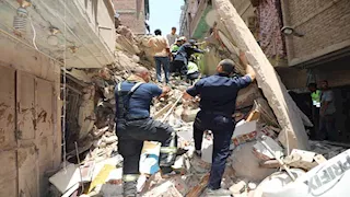 60 دقيقة أنقذت حياته.. حكاية عامل نجا من الموت مع ترزي بحادث حدائق القبة