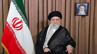خامنئي يلجأ إلى روسيا.. و بوتين: نحاول المساعدة