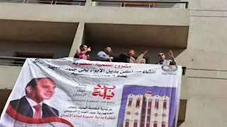  محافظ المنيا يتفقد مشروع بديل الإيواء بحي جنوب -صور