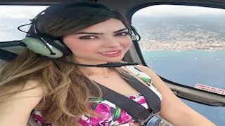 بالصور.. أحدث ظهور لـ ميرنا جميل داخل طائرة هليكوبتر والجمهور يعلق