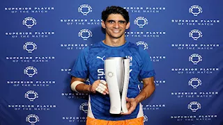 الهلال السعودي يقترب من تجديد عقد ياسين بونو