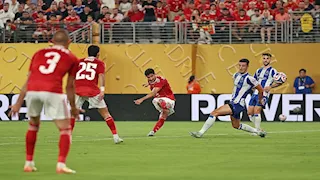 "في مرمى بورتو".. محمد بن رمضان يسجل أول أهدافه مع الأهلي (فيديو)