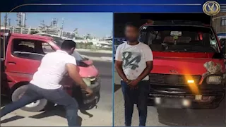 "إركبي وسكتي".. سائق ميكروباص يهين سيدتين وسط الشارع والداخلية تتحرك | فيديو