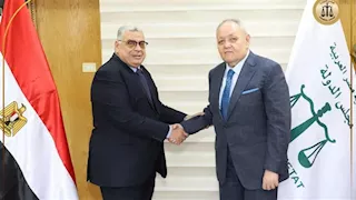 المستشار أحمد عبود يهنئ خليفته المستشار أسامة شلبي بتولي رئاسة مجلس الدولة