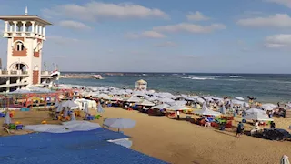 قبل ما تنزل تصيف.. 8 شواطئ آمنة بحواجز أمواج لحماية العائلات بالإسكندرية