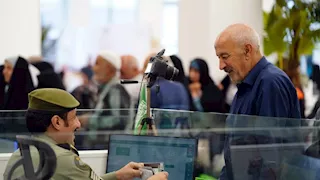 الجوازات السعودية تواصل تسهيل مغادرة الحجاج الإيرانيين