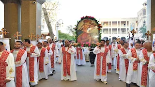 ختام احتفالات عيد حالة الحديد بديري المحرق والجنادلة في أسيوط – صور