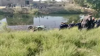 إصابة 10 أشخاص في حادث انقلاب سيارة  بالأقصر