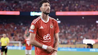 شوبير يكشف مستقبل وسام أبو علي من النادي الأهلي