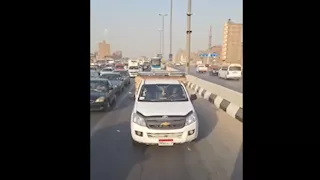النقل تدرس فرض غرامة 3 آلاف جنيه لحماية مسار الأتوبيس الترددي