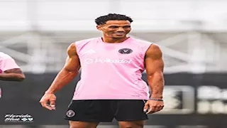 كواليس منافس الأهلي.. قميص جديد لبورتو وأفضل لاعب في إنتر ميامي ودعم مغني شهير