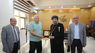 محافظ الوادي الجديد يستقبل وفدا كنسيا للتهنئة بعيد الأضحى