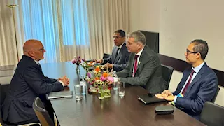 وزير البترول يناقش مع نائب وزير الطاقة الكندي تطوير البحث والتنقيب عن الغاز