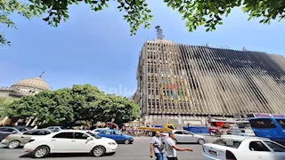 10 صور ترصد "سنترال رمسيس" المحترق بعد 5 ليالٍ من الكارثة