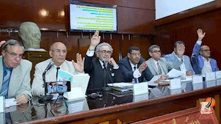 عمومية "كتاب مصر ": ندعم قرارات القيادة السياسية للحفاظ على استقرار الوطن 